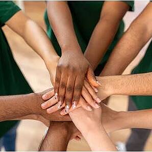 Öffnet die Seite 'Unsere Kurse für Vereine und Ehrenamtler'